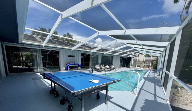 Handicap accessible Mid-Mod home w/ pool, near beach & boat access.