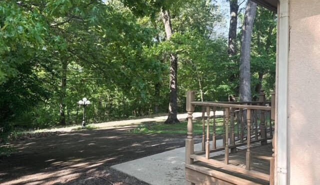 Handicap Accessible Studio w/Full Kitchen on the River
