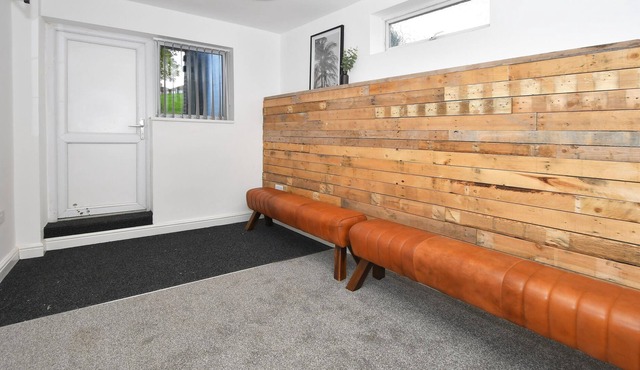 Hanford Apartment One