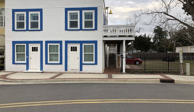 Hang up all your cares and woes and head to Southern Bell with Riverfront views!