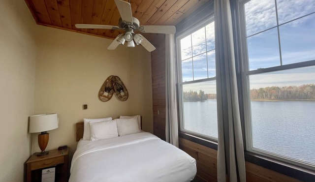 Hanging Horn Lakeside Resort