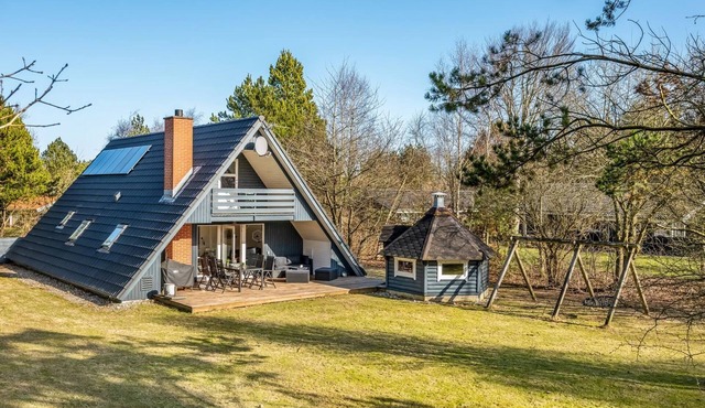 "Hannele" - 10km from the sea by Interhome