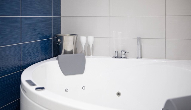 hansi spa city center up to 4