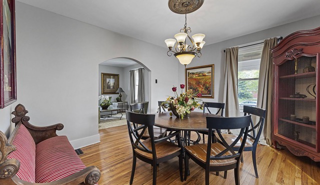 🚂 Hansons Station House 🌟 Historic St. Charles 🚂