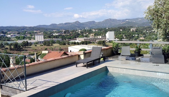 Happiness and calm to enjoy a magnificent view