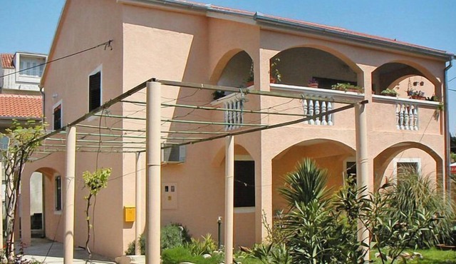 Happy Apartments, Sveti Filip i Jakov