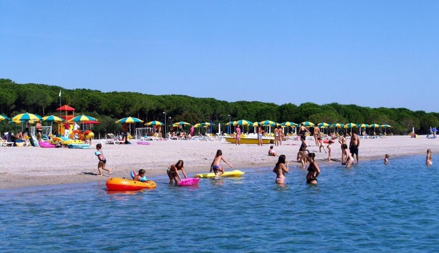 Happy Camp mobile homes in Camping Thurium Villaggio in Marina di Sibari