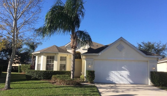Happy Days villa with pool in gated community!