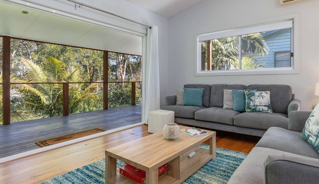 Happy Daze @ Smiths Lake