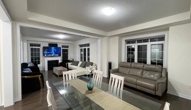 Happy | Fun | Love | Family | Laugh | Live | Love | VRBO | 6BR 3.5 BTH 12 People