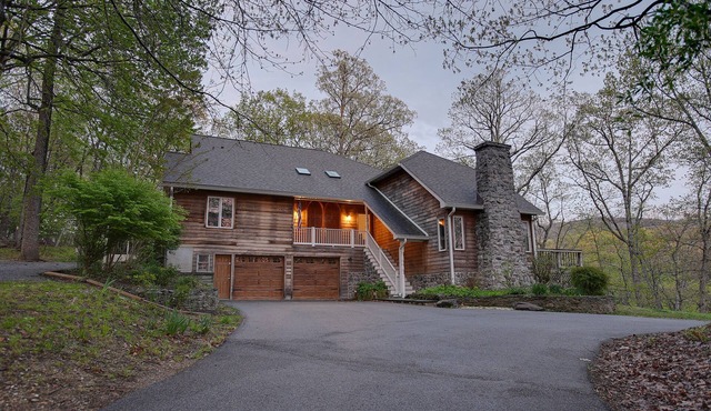 Happy Harbor | Mtn + Riverside w/Game Room + Water Hole!