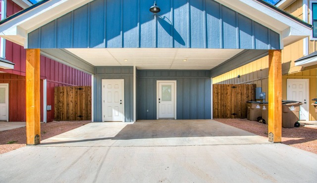 Happy Holiday Inn - 3BR 2.5BA
