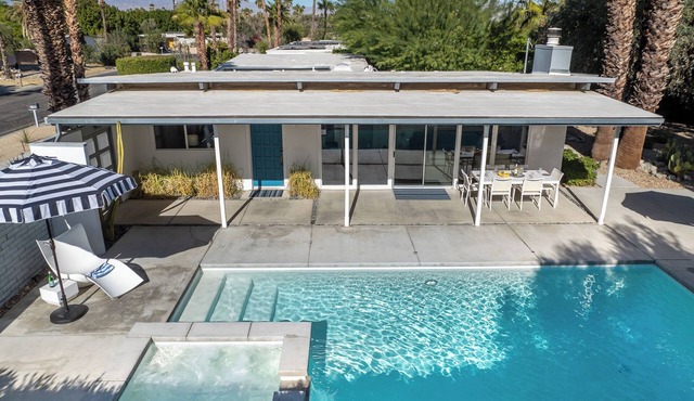 Happy Hour - Iconic Mid Mod Palm Springs