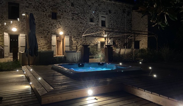 Happy Maja Country house with character - charming gîte for 12/14 people