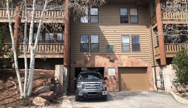 Happy Pinebrook Condo