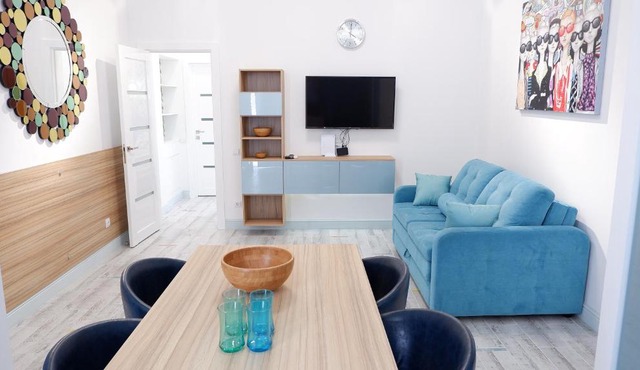 Happy Place apartments Motion