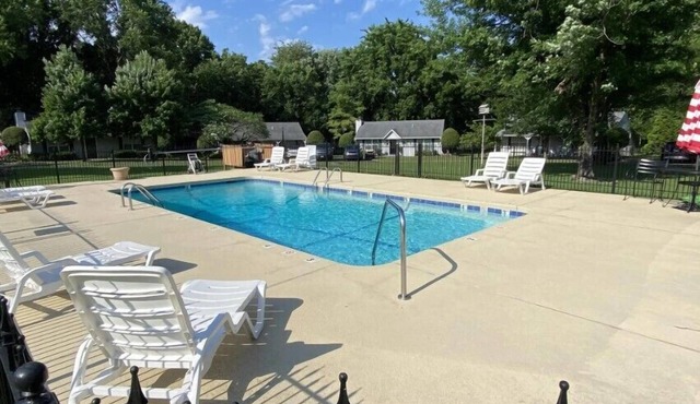 Happy Place – The perfect Getaway on Monkey Island!