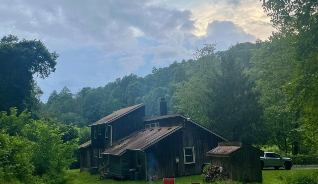 Happy Valley Mountain Getaway!