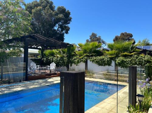 Happy Wanderer Motel Bendigo CHILDREN NOT PERMITTED over 18s only