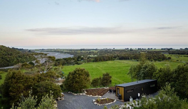 Hapuku River Terrace a Eco Tiny House escape
