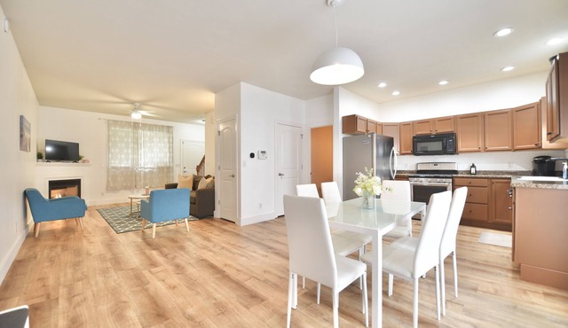 Harbor Escape- Minutes to beaches, Arts District, Harbor Shores & St Joseph