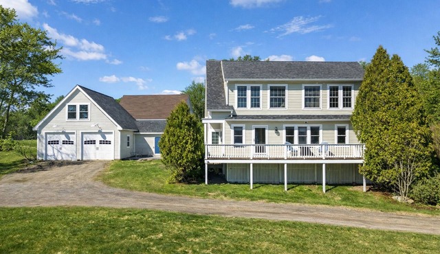 Harbor Hideaway: Water views in Boothbay