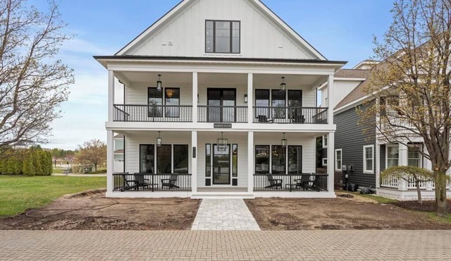 Harbor House 21