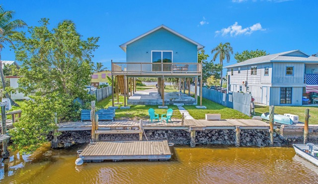 Harbor Place Boathouse, BRAND NEW, Open, on stilts, ocean front