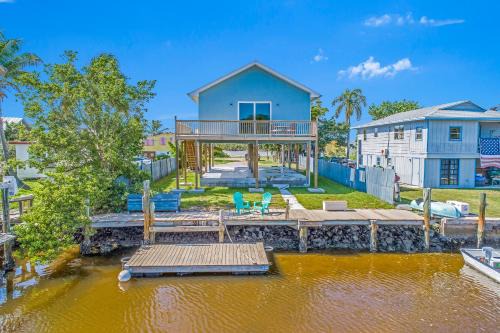 Harbor Place Boathouse BRAND NEW