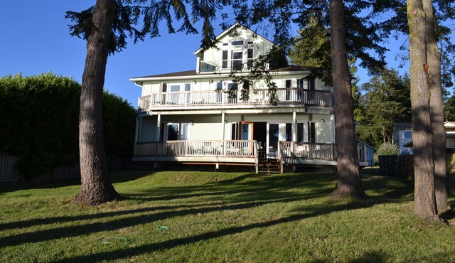 Harbor View Haven - Spacious Home | Backyard Deck