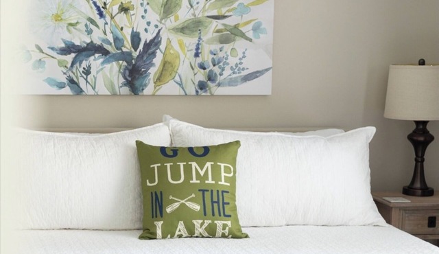 🆕! Harborside Getaway - Waterfront Lake Norman Vacation Condo