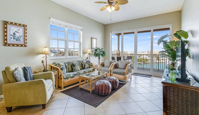 Harborview Grande 600 Your Luxurious Clearwater Beach Condo Vacation Retreat!