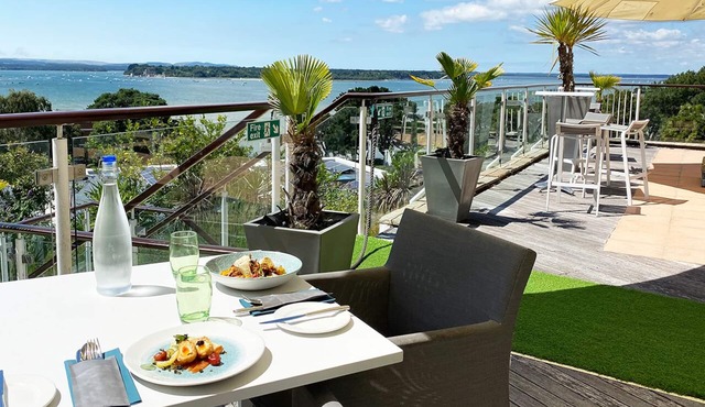 Harbour Heights Hotel