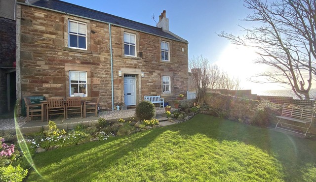 Harbour House - 4 Bedrooms