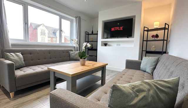 Harbour House centrally located and close to local amenities in Hartlepool.