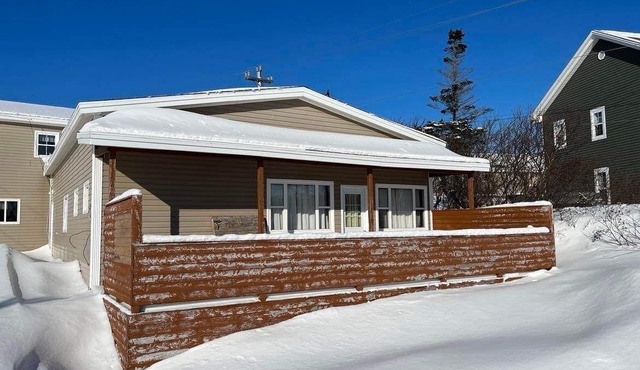Harbour Hutch St.Anthony,NL