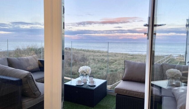 Harbour Sands - Stunning Sea Views - 4 bed 2020 build