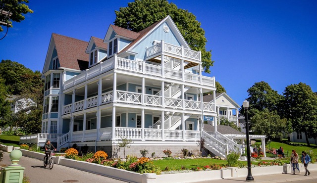 Harbour View Inn