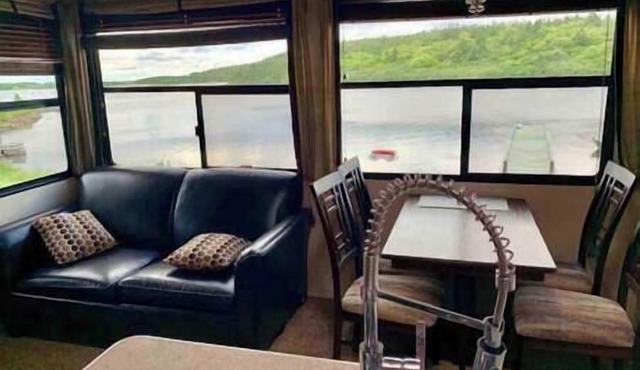 Harbour view park model