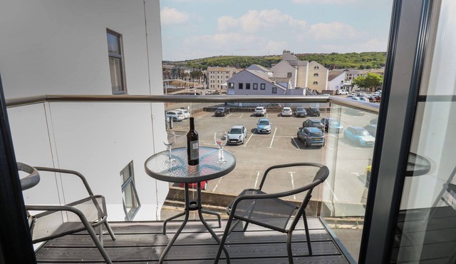 HARBOURSIDE APARTMENTS, country holiday cottage in Whitehaven