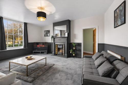 Harbourside Heaven in Bristol - Sleeps 8