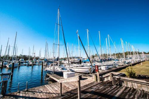 Harbourside II Condos