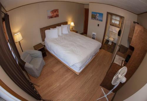 Harbourside Motel