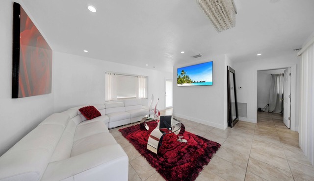 Hard Rock Stadium 5 min Home Pool Retreat