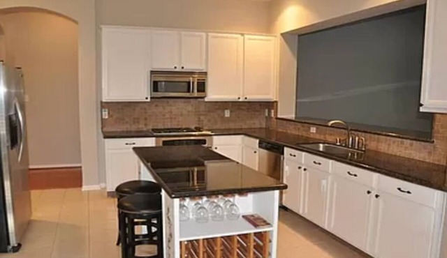Hard to find single story with fabulous Pool/Spa & Pebbled Patio on oversized.