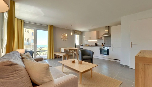 Hardelot-Plage, apartment in a luxury seafront villa 2/4 p.