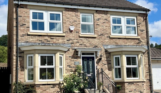 HAREFIELD, pet friendly, with a garden in Rothbury