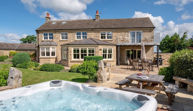 Harelands - a house that sleeps 8 guests in 4 bedrooms