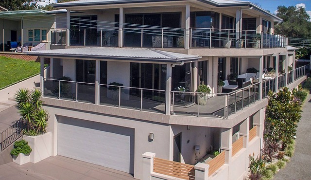 Hargraves Beach House