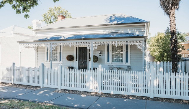 Hargreaves Cottage - close to CBD
